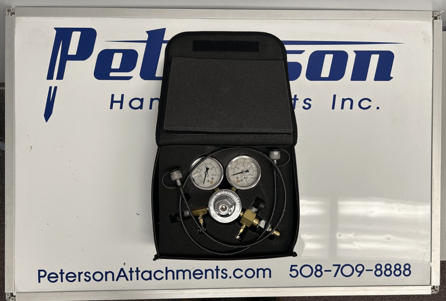 GAS CHARGING KIT(54) FOR EVERDIGM MAGNUM HYDRAULIC HAMMER BREAKER - Peterson Attachments