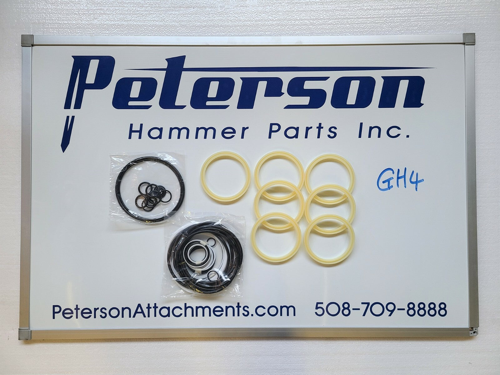 NPK GH4 HYDRAULIC BREAKER HAMMER SEAL KIT